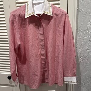 Women’s Foxcroft size 8 cotton blouse with gold embroidery